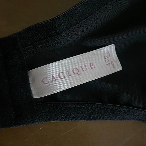 CACIQUE Black Lace Underwire Bra Size 40D Lingerie Unpadded Adjustable Straps - Picture 2 of 7
